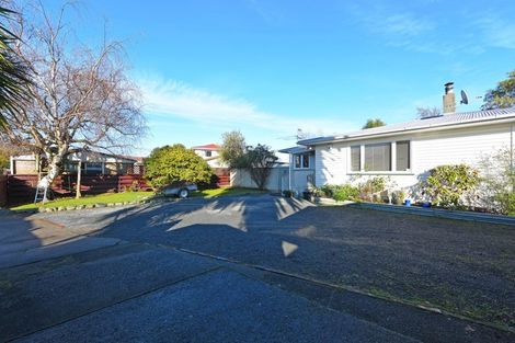 Photo of property in 27 Clouston Park Road, Clouston Park, Upper Hutt, 5018