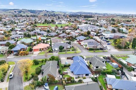 Photo of property in 1 Longfields Road, Brightwater, 7022