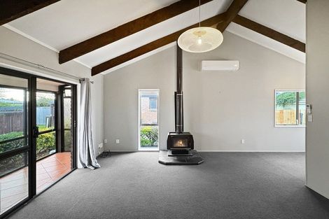 Photo of property in 65a Vardon Road, St Andrews, Hamilton, 3200