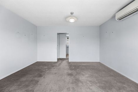 Photo of property in 1/15 Chipping Lane, Redwood, Christchurch, 8051