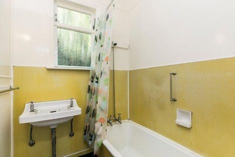 Photo of property in 72 Sefton Street, Wadestown, Wellington, 6012