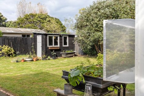 Photo of property in 27 Toi Street, Otaki Beach, Otaki, 5512
