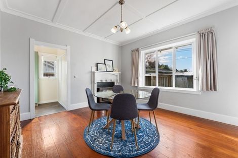 Photo of property in 72 Great North Road, Saint Johns Hill, Whanganui, 4500