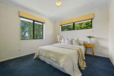 Photo of property in 2 Wilfred Street, St Andrews, Hamilton, 3200