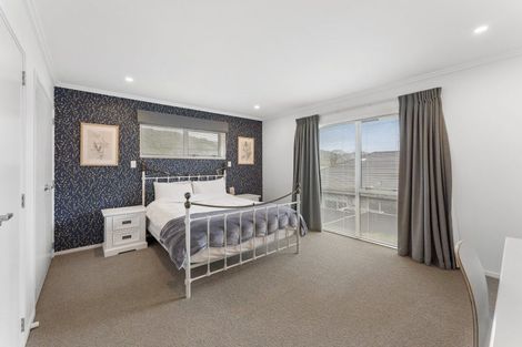 Photo of property in 37 Somerby Mews, Silverstream, Upper Hutt, 5019