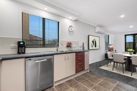 Photo of property in 5 Clea View, Gulf Harbour, Whangaparaoa, 0930