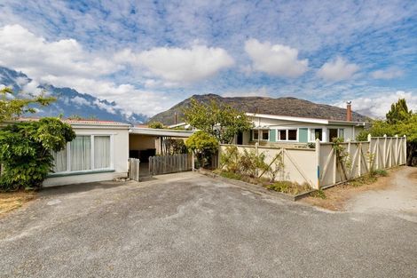Photo of property in 35 Stewart Street, Frankton, Queenstown, 9300