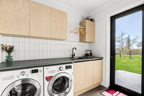 Photo of property in 31 Whare Marama Drive, Leamington, Cambridge, 3432
