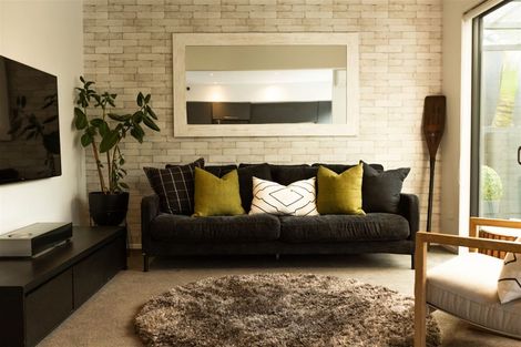 Photo of property in 72a Francis Street, Hauraki, Auckland, 0622