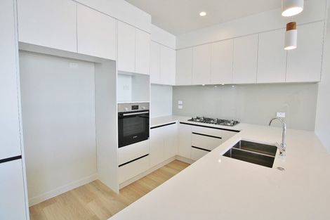 Photo of property in 10 Porowha Road, Westgate, Auckland, 0814