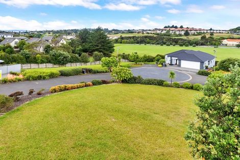 Photo of property in 38 Bella Vista Drive, Gulf Harbour, Whangaparaoa, 0930