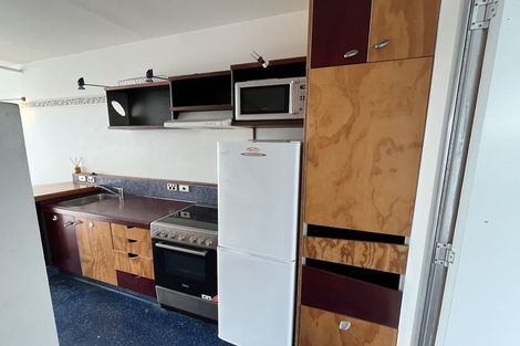 Photo of property in Qba Apartments, 4u/51 Webb Street, Mount Cook, Wellington, 6011