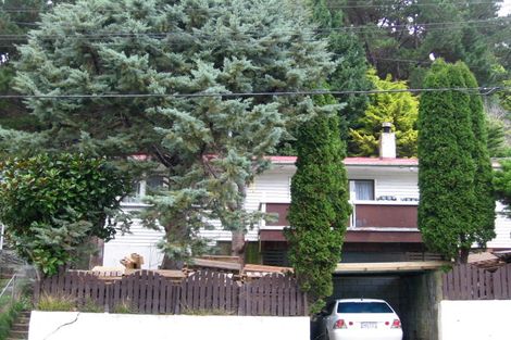 Photo of property in 47 Bird Grove, Stokes Valley, Lower Hutt, 5019