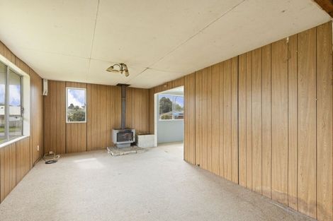 Photo of property in 4 Veronica Place, Bell Block, New Plymouth, 4312