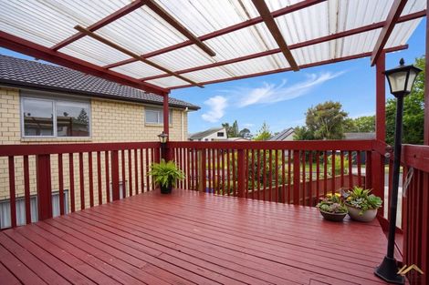 Photo of property in 32a Sikkim Crescent, Clover Park, Auckland, 2019