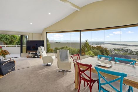 Photo of property in 3 Gardenhill Lane, Redcliffs, Christchurch, 8081