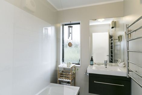 Photo of property in 118 Montgomery Avenue, Karori, Wellington, 6012