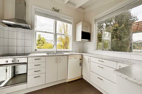 Photo of property in 67 Mountbatten Avenue, Hillcrest, Auckland, 0627