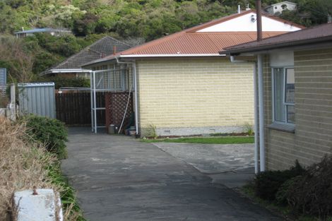 Photo of property in 35a Parkvale Road, Karori, Wellington, 6012