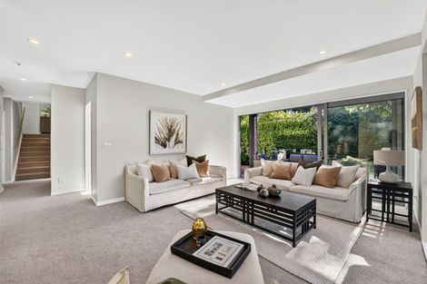 Photo of property in 7a Prospect Terrace, Milford, Auckland, 0620