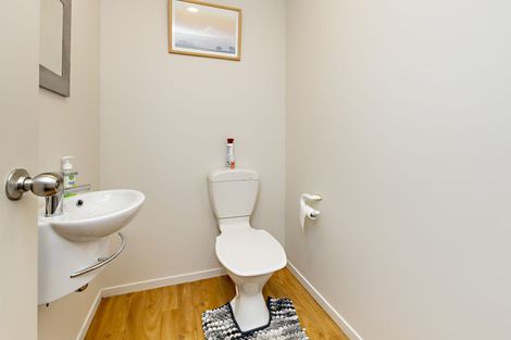 Photo of property in 2/9 Freeman Way, Manukau, Auckland, 2104