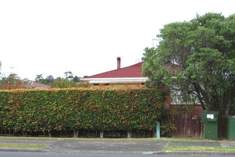 Photo of property in 93 Weatherly Road, Torbay, Auckland, 0630