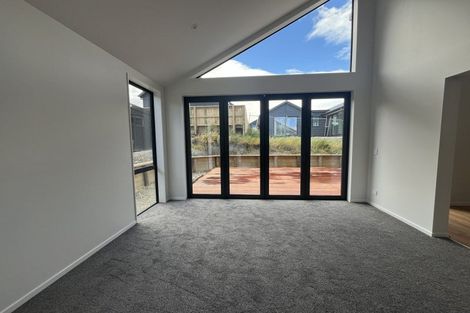 Photo of property in 38 Barn Road, Jacks Point, 9371