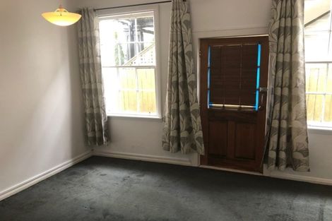 Photo of property in 212 The Terrace, Wellington Central, Wellington, 6011