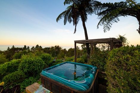 Photo of property in 335 Patons Rock Road, Puramahoi, Takaka, 7182