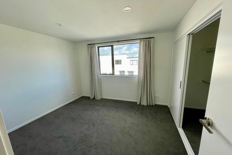 Photo of property in 26 Clay Works Lane, New Lynn, 0600