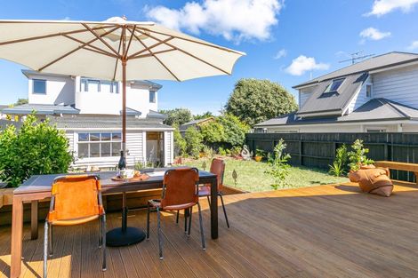 Photo of property in 184 Rongotai Road, Rongotai, Wellington, 6022