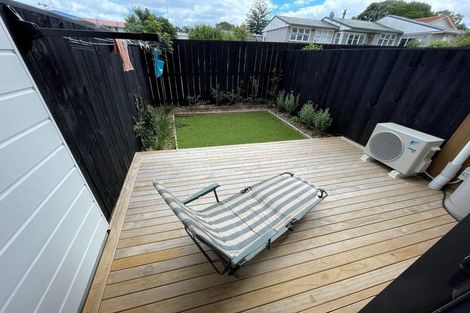 Photo of property in 4 Toanga Place, Mount Wellington, Auckland, 1062