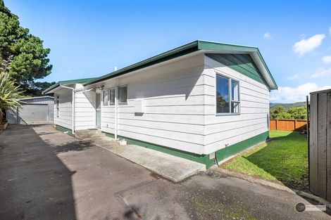 Photo of property in 42b Lord Street, Stokes Valley, Lower Hutt, 5019