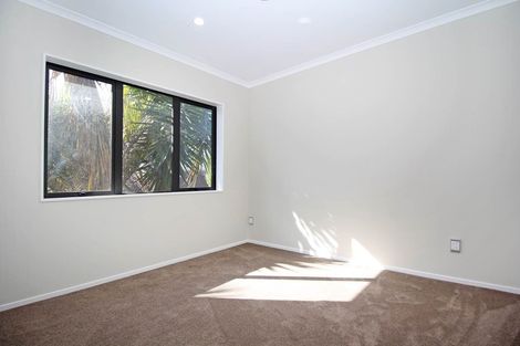 Photo of property in 2/14 Plunket Avenue, Petone, Lower Hutt, 5012