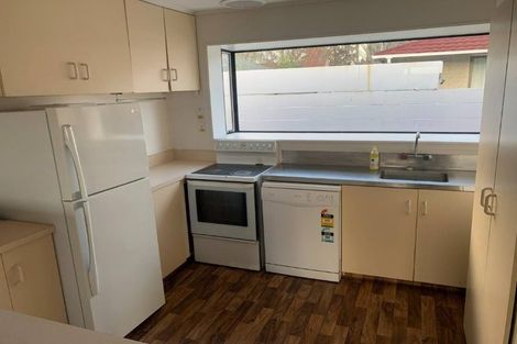 Photo of property in 4 Lodge Place, Ilam, Christchurch, 8041