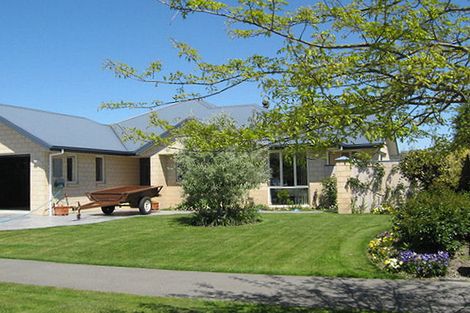 Photo of property in 28 Creedon Glen, Casebrook, Christchurch, 8051