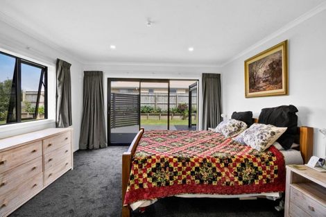 Photo of property in 4 Bianca Crescent, Stratford, 4332