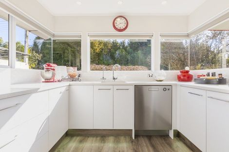 Photo of property in 14 Jervois Road, Jervoistown, Napier, 4112