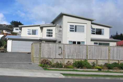 Photo of property in 39 Furlong Crescent, Churton Park, Wellington, 6037