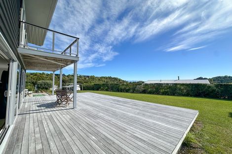 Photo of property in 36 Nyhane Drive, Ligar Bay, Takaka, 7183