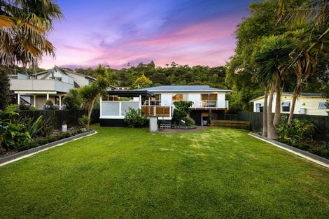 Photo of property in 9 Rangimarie Road, Swanson, Auckland, 0816