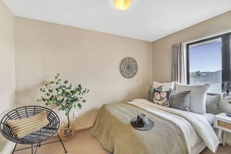 Photo of property in 15a Burdale Street, Riccarton, Christchurch, 8011