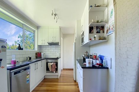 Photo of property in 27 Olive Crescent, Papatoetoe, Auckland, 2025