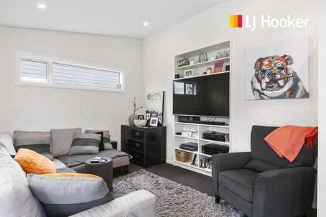 Photo of property in 24 Lochend Street, Musselburgh, Dunedin, 9013