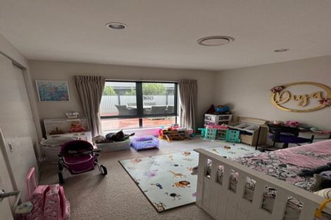 Photo of property in 2 Kabardin Street, Karaka, Papakura, 2113