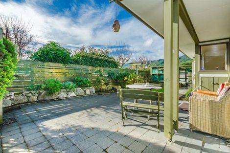 Photo of property in 63a Ngaio Road, Waikanae, 5036