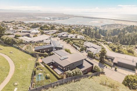 Photo of property in 3 The Terrace, Mount Pleasant, Christchurch, 8081