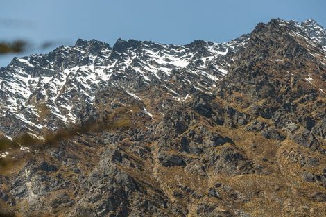 Photo of property in 10 Pendeen Crescent, Jacks Point, Queenstown, 9371