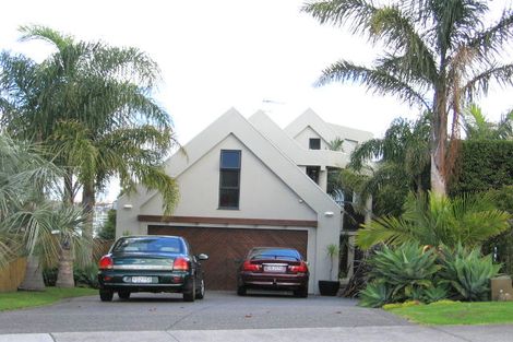 Photo of property in 17 Bucklands Beach Road, Bucklands Beach, Auckland, 2012