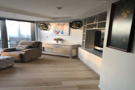 Photo of property in Queen's Residences, 2002/8 Airedale Street, Auckland Central, Auckland, 1010